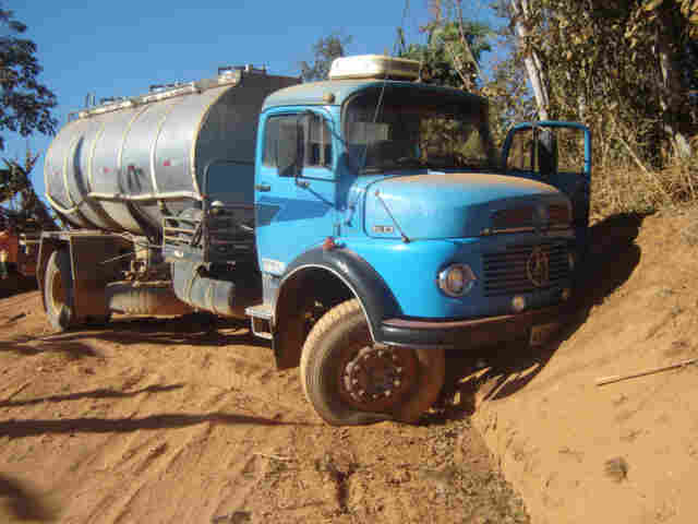 Colisão frontal mata mulher em Vale do Paraíso