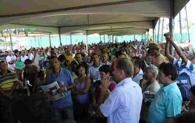Mais de 3 mil servidores públicos estaduais na maior manifestação pelo pagamento de precatórios