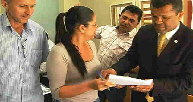 Projeto de Lei do novo Plano de Carreira da educação já está na ALE