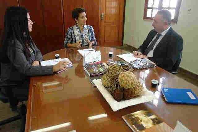 Escola da Magistratura busca parceria com Universidade Federal