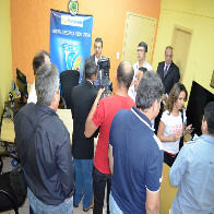 MÉDICO DEVE SER INDICIADO POR TENTATIVA DE HOMICÍDIO, DIZ SECRETÁRIO DA DEFESA A JORNALISTAS