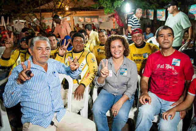 Profissionais do transporte manifestam apoio à Fátima