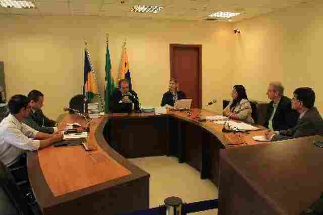 AÇÃO DE DESEMBARGADOR SUSPENDE GREVE DE AGENTES PENITENCIÁRIOS