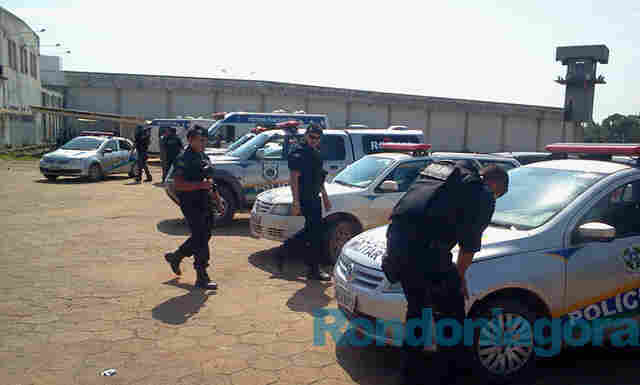 PRINCÍPIO DE REBELIÃO NO URSO BRANCO; PM CONTÉM