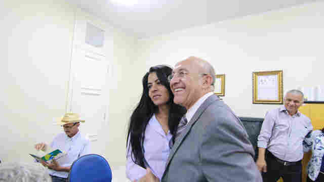 Prefeita eleita de Jaru se reúne com o governador