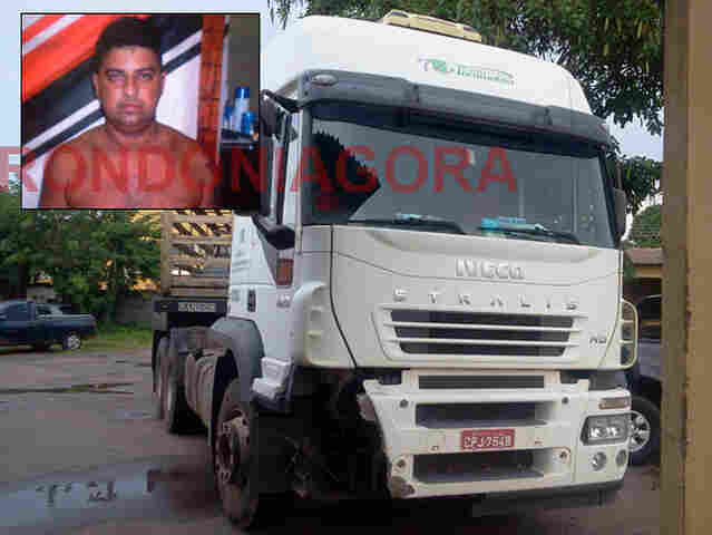 DENARC APREENDE 10 QUILOS DE MACONHA E PRENDE DOIS POR TRÁFICO