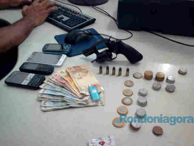 Dupla é presa em Porto Velho após assalto em lan house