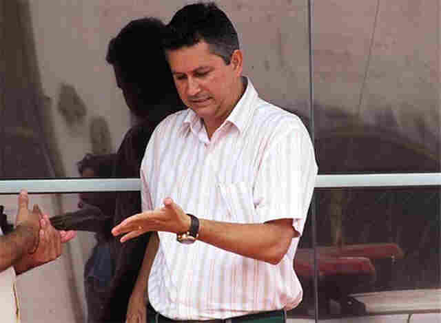 EMPRESA REPASSAVA R$ 150 MIL MENSALMENTE PARA O GOVERNADOR; CUNHADO RECEBIA CHEQUES