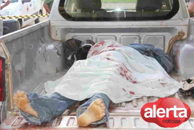 PM mata assaltantes após roubo em Ariquemes