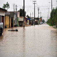 Confira mais imagens do temporal em Porto Velho
