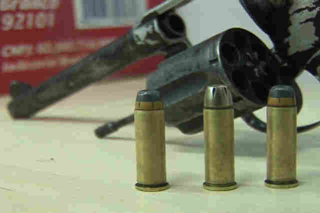 Jovens são presos armados e confessam que iriam matar