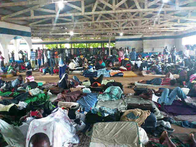 Mais de 700 imigrantes do Haiti, Senegal, República Dominicana e Nigéria na fronteira Brasil-Bolívia