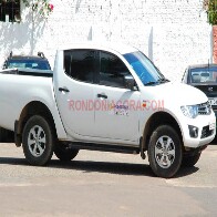 GOVERNO USA CARROS OFICIAIS NO TRANSPORTE DE ASSESSORES PARA APOIAR SECRETÁRIA DE EDUCAÇÃO DURANTE DEPOIMENTO