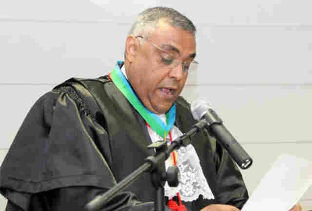 EM MENOS DE 36 HORAS, JUSTIÇA MANDA PRENDER E SOLTAR ROBERTO SOBRINHO E MÁRIO SÉRGIO