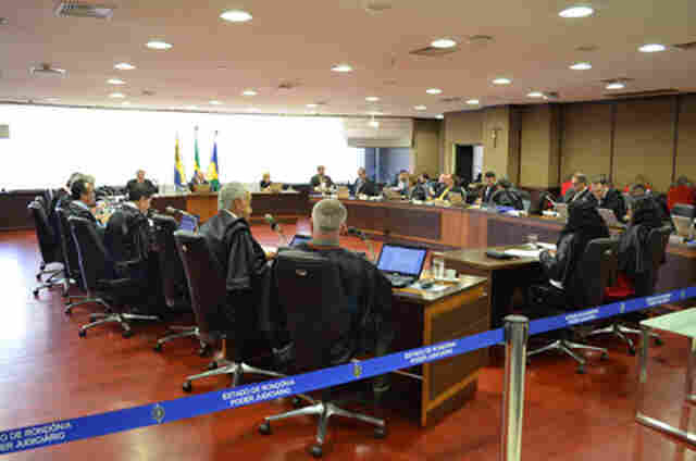 PRESIDENTE DO TRIBUNAL DE JUSTIÇA NÃO VÊ MOTIVOS PARA ANULAR JULGAMENTO DE ROBERTO SOBRINHO