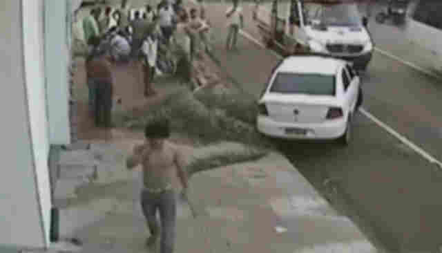 CÂMERA FLAGRA MORTE DE CICLISTA NA CAPITAL; VEJA VÍDEO