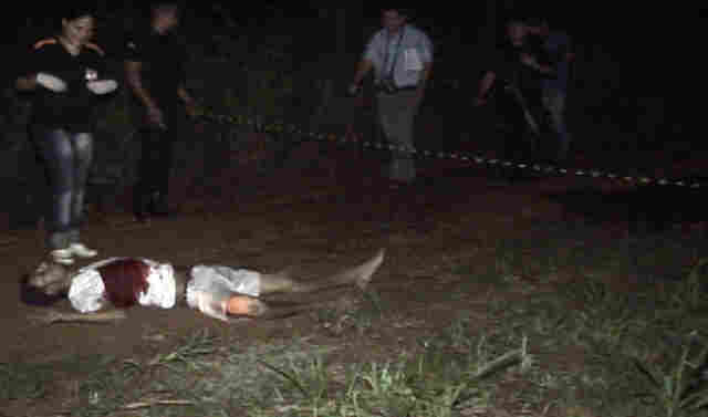 PM encontra homem morto no meio da rua