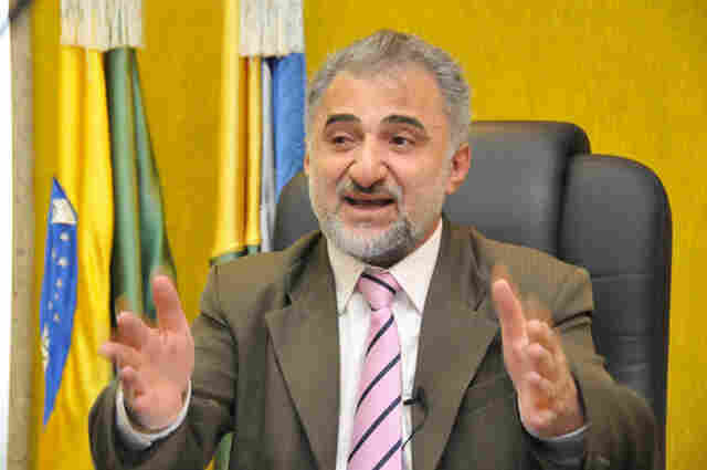 Homenagem aos trabalhadores: Sem a força do trabalhador não há desenvolvimento, diz Hermínio Coelho