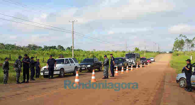 GREVE NO SISTEMA PENITENCIÁRIO COMEÇA COM FORTE APARATO POLICIAL NAS PROXIMIDADES DE PRESÍDIOS: Fotos