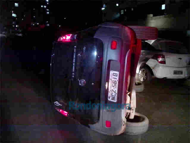 Polícia registrada dois capotamentos; Em um deles, jovem dormiu ao volante