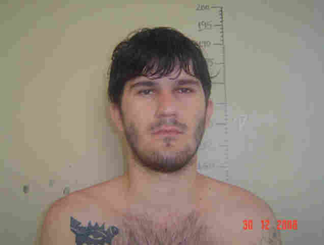 Polícia divulga foto de acusado de tentar matar cunhado