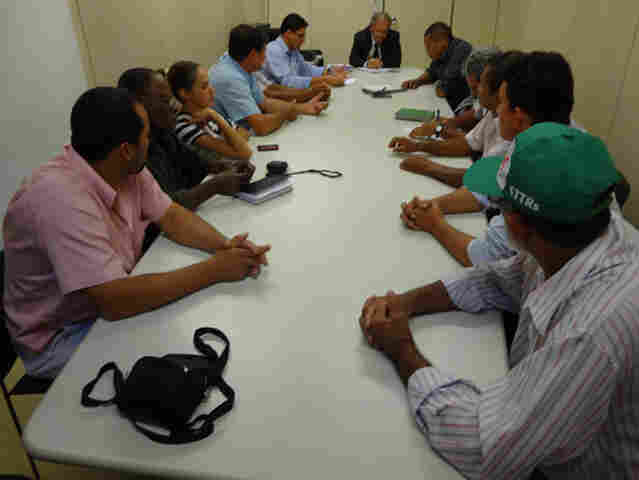 Reunião com a direção nacional do INCRA em Brasília define providências para o Joana D&#39;arc
