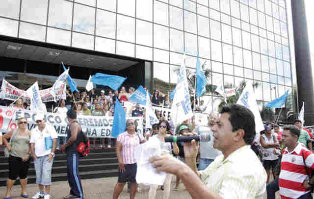Servidores em greve se unem e fazem novas manifestações em Porto Velho e interior