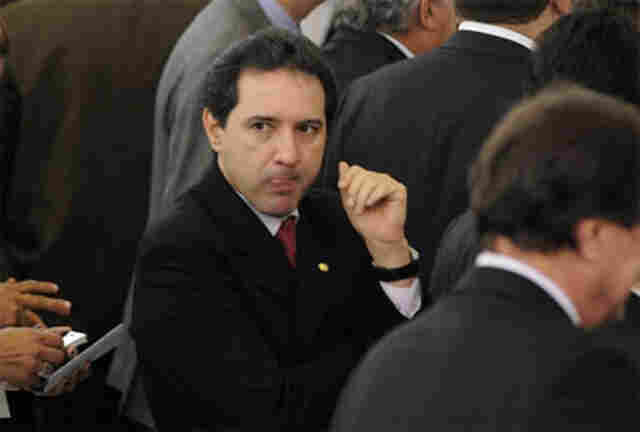 NATAN DONADON SE ENTREGA À POLÍCIA FEDERAL EM BRASÍLIA