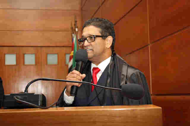 Novo conselheiro assume no TCE