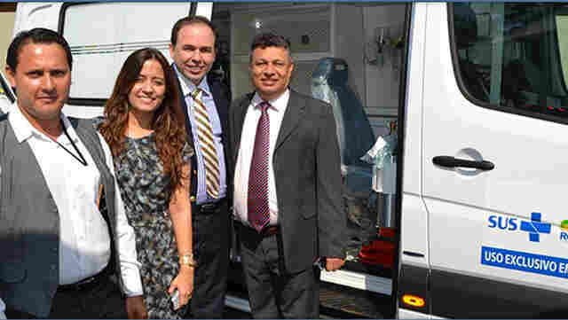 Hospital do Câncer de Barretos recebe ambulância por indicação do deputado Flavio Lemos