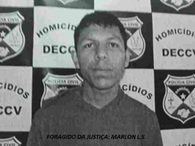 Delegacia de Homicídios prende acusado e divulga foto de foragido da Justiça