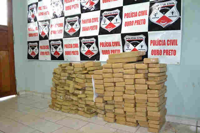 VILHENENSE É PRESO COM 176 KG DE MACONHA