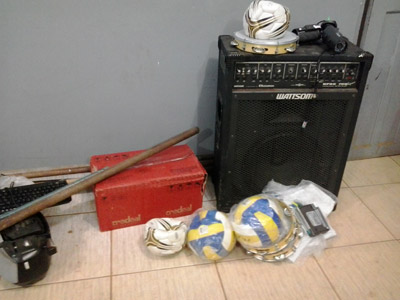 Seis são presos após furto e depredação em escola da Capital