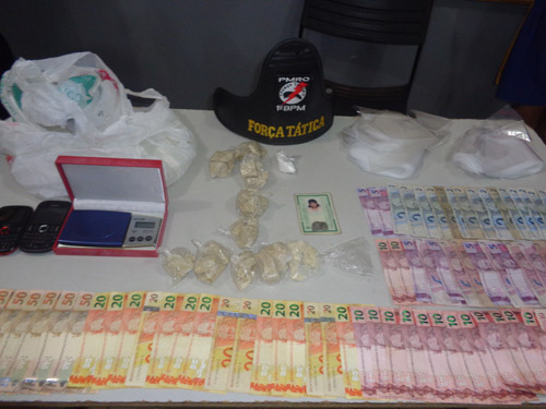 Suspeita presa com grande quantidade de drogas