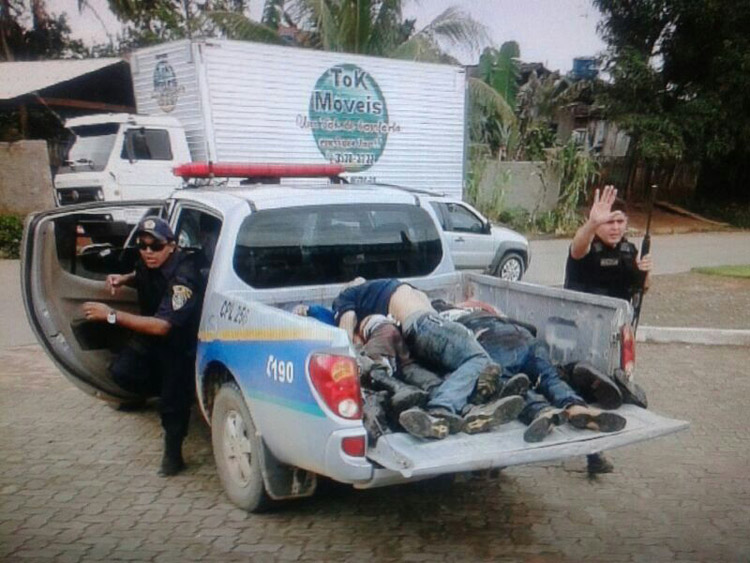 PM ENTRA EM CONFRONTO COM BANDO QUE SAQUEOU CAMPO NOVO E MATA 8 CRIMINOSOS