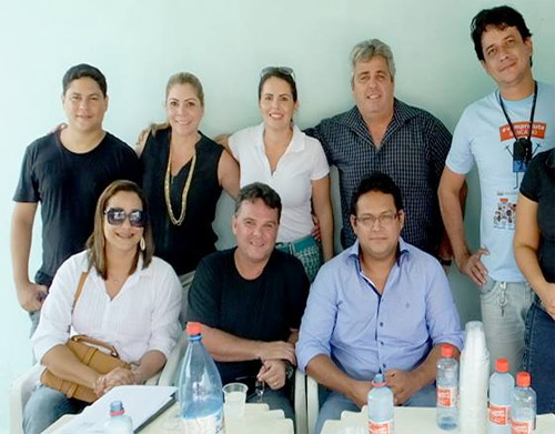 Bloco Filhos da Pauta é fundado e no primeiro ano abre desfile da Banda do Vai Quem Quer