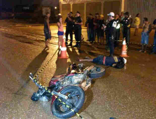 Jovem perde a vida após colisão entre motos