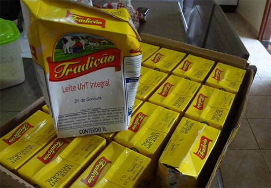 LEITE TRADIÇÃO É VENDIDO ESTRAGADO EM PORTO VELHO