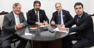 Presidente do TRE-RO vai a Brasília tratar sobre cheia do Madeira
