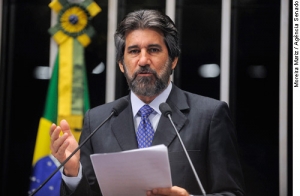 Raupp relata danos causados pela cheia do Rio Madeira