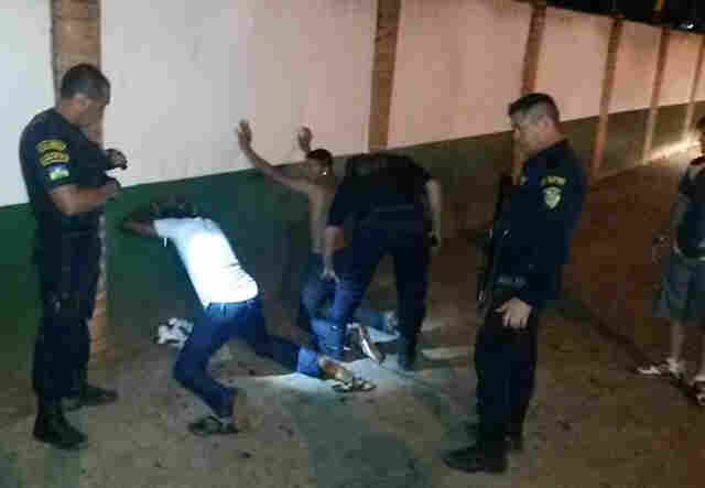 Dupla é presa e confessa ter matado homem a pauladas