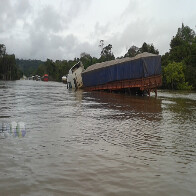 TRÁFEGO NA BR-364 PARA O ACRE SERÁ RESTRITO A CAMINHÕES COM ALIMENTO E COMBUSTÍVEL A PARTIR DESTA SEXTA