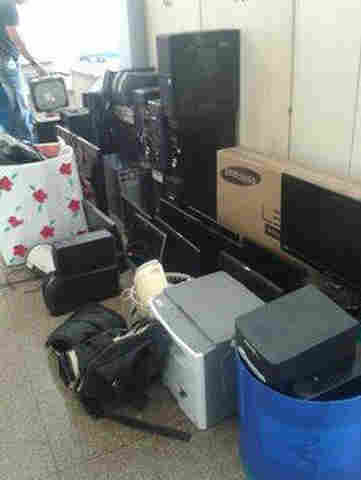 Menores furtaram e incendiaram escola na Capital