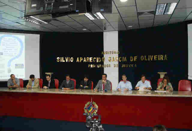 Especialistas apontam falhas e reafirmam necessidade de novos estudos de impacto das usinas