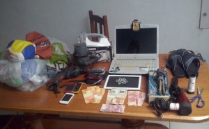 Polícia Civil fecha boca de fumo e prende acusada