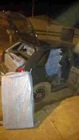 Dupla presa com quase 500 caixas de cigarro