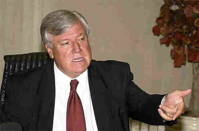 Amir Lando alerta os servidores para mais uma manobra do Governo