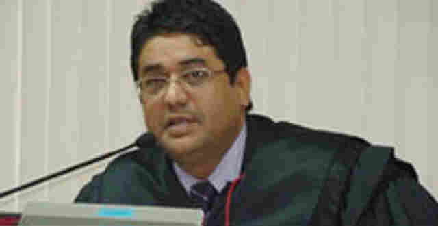 REGISTRO DE CANDIDATURA  INOVAÇÕES PARA AS ELEIÇÕES 2014 - Por Juacy dos Santos Loura Júnior