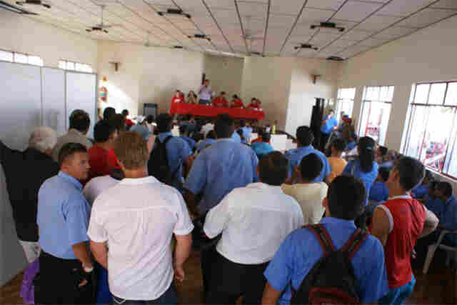TRABALHADORES NO TRANSPORTE COLETIVO PARALISAM ATIVIDADES NESTA QUINTA-FEIRA