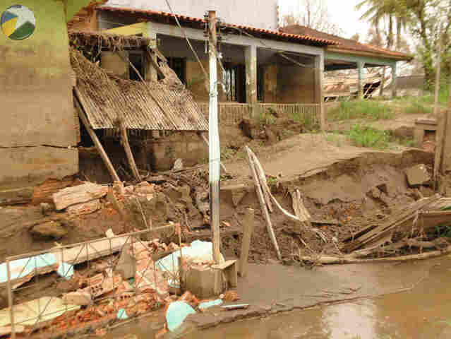 Desmoronamentos aumentam diariamente no Bairro Triângulo